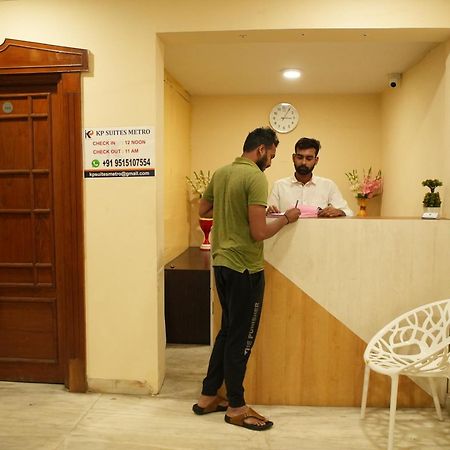 Hotel Kp Suites Metro Χιντεραμπάντ Εξωτερικό φωτογραφία