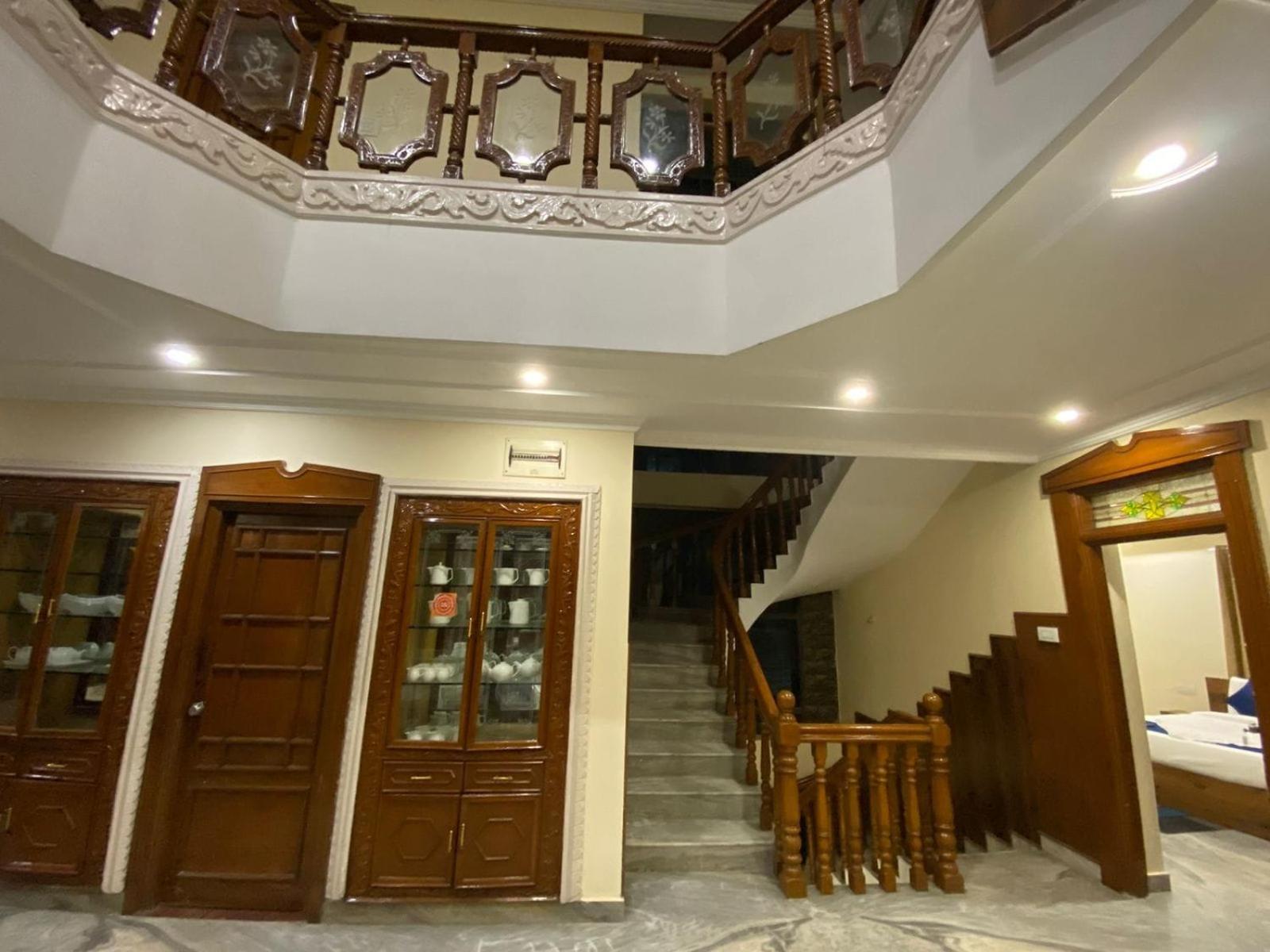 Hotel Kp Suites Metro Χιντεραμπάντ Εξωτερικό φωτογραφία